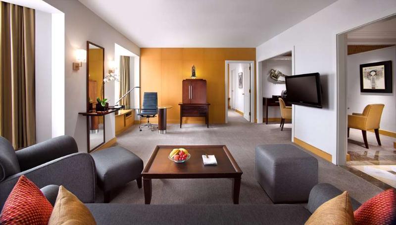 Park Hyatt 5*